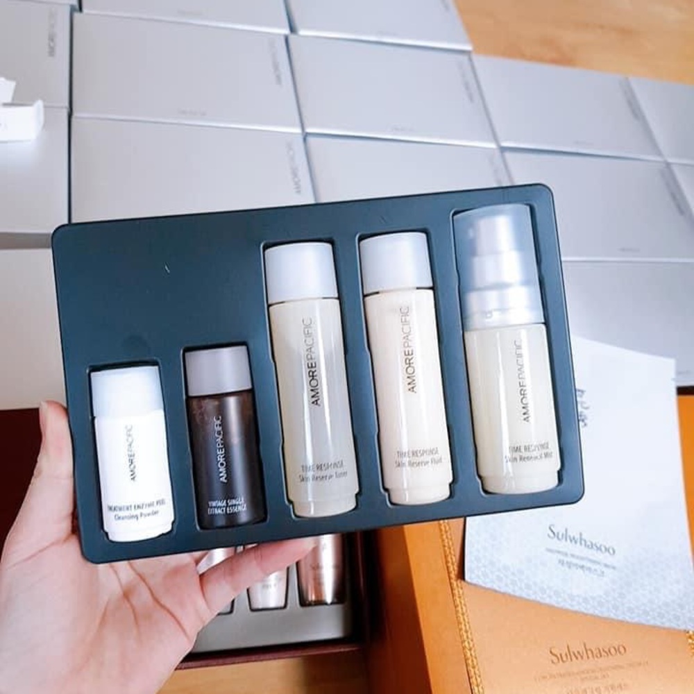 Amore Pacific TIME RESPONSE Skin Reserve Travel